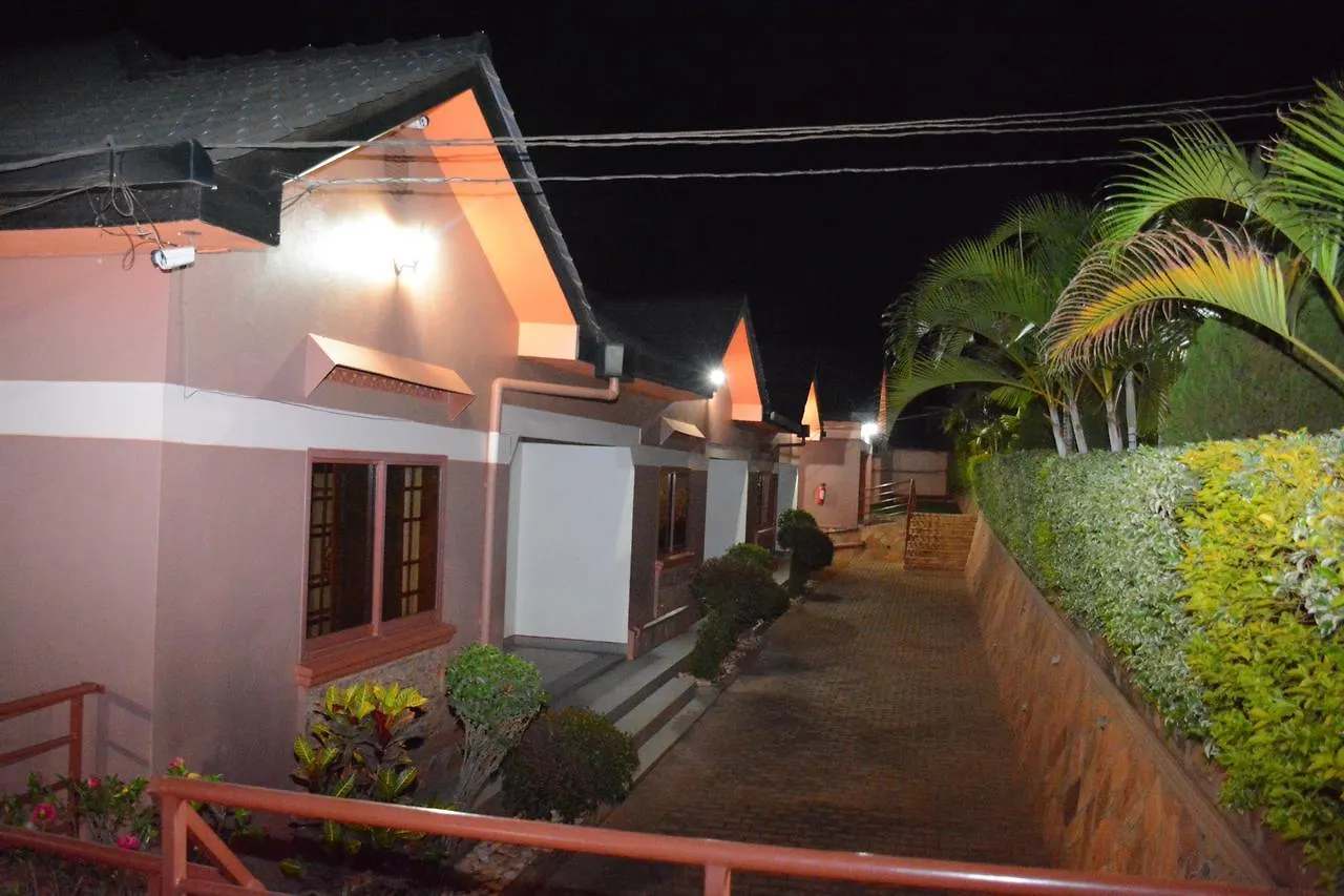 Kd Apartments Mediterranean Village Kampala